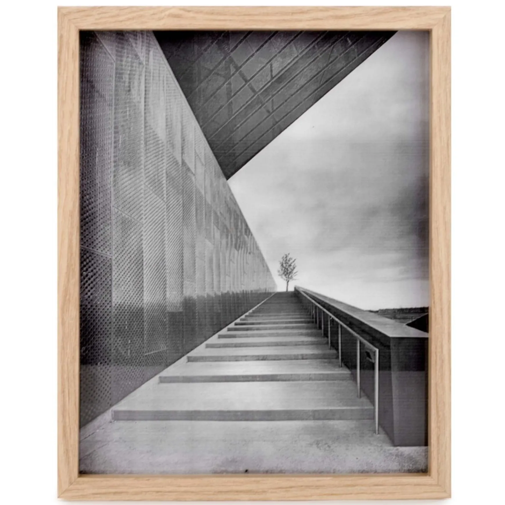 Photo Frames*Attitudes Import 8 X 10 Photo Frame - Natural Wood Effect