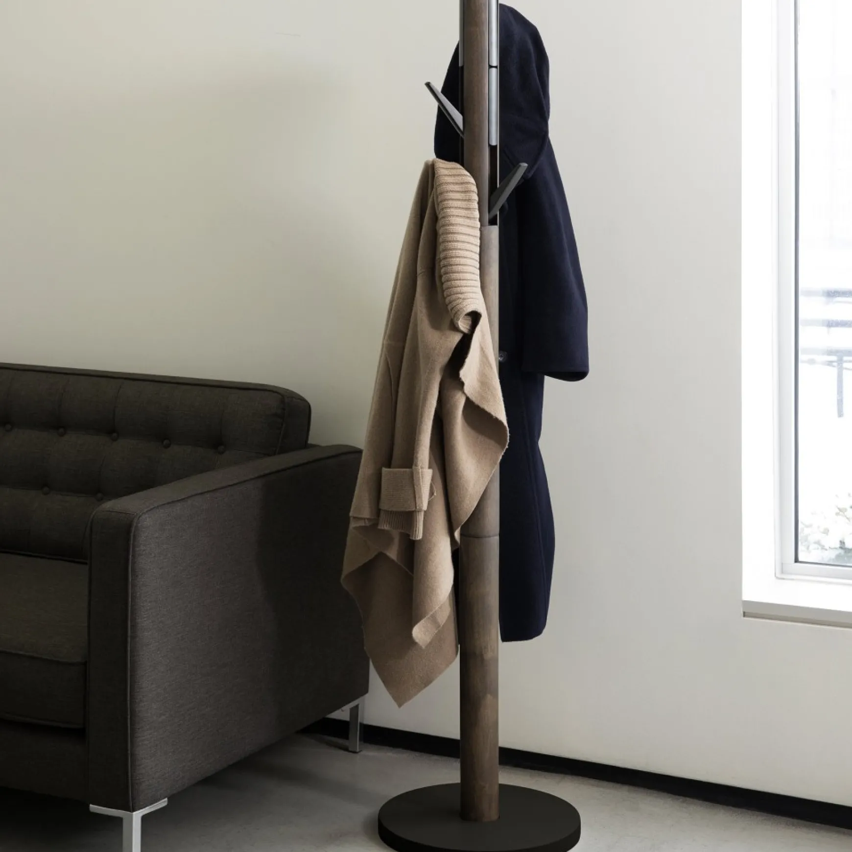 Handles & Hooks*Umbra Coat Rack - Flapper