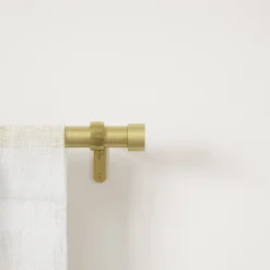 Poles & Curtains*Umbra Gold Curtain Rod - Cappa