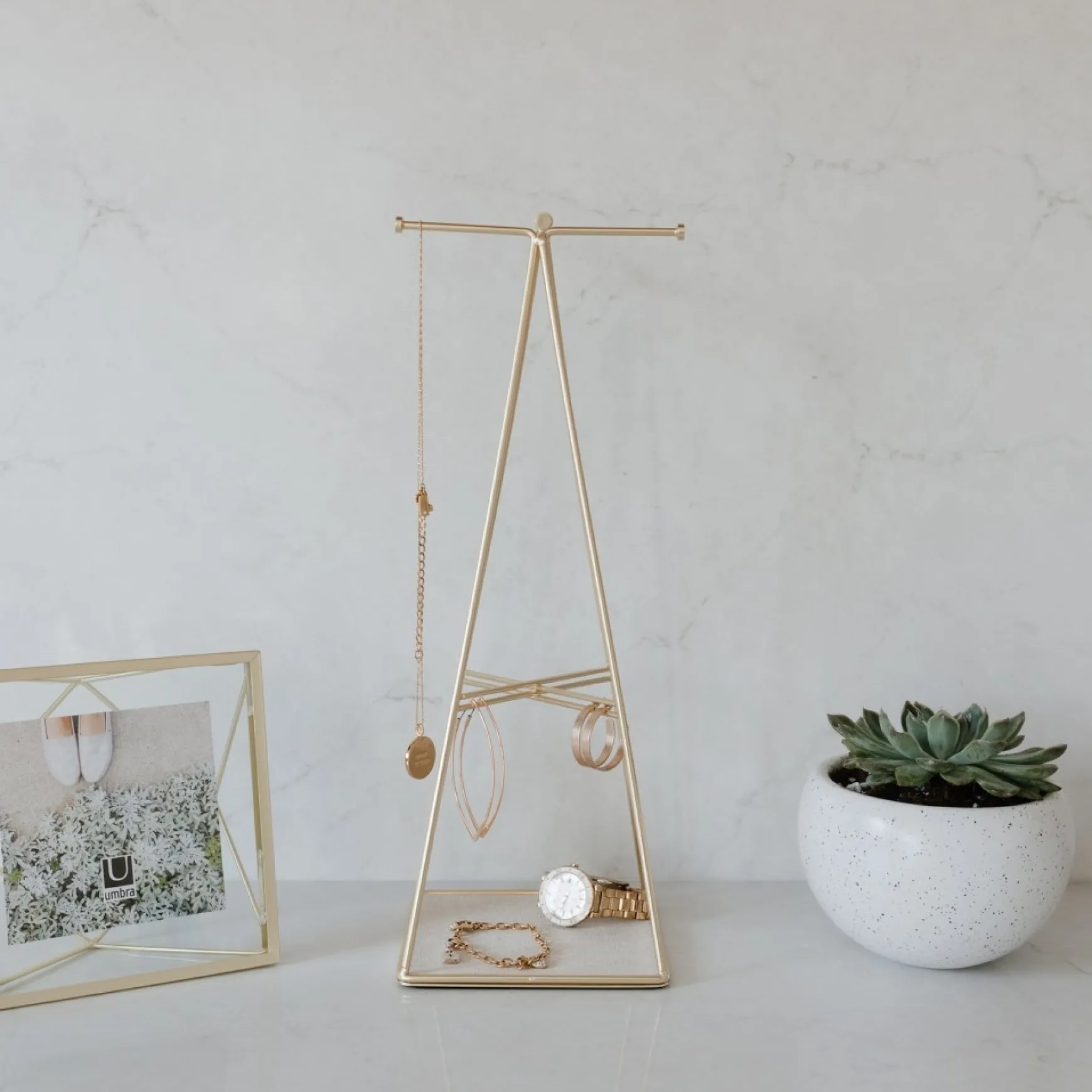 Jewelry Storage*Umbra Jewelry Stand - Prisma