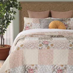 Bedding*Brunelli Quilt - Agatha Romantic