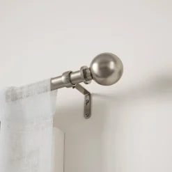 Poles & Curtains*Umbra Silver Curtain Rod - Bolas