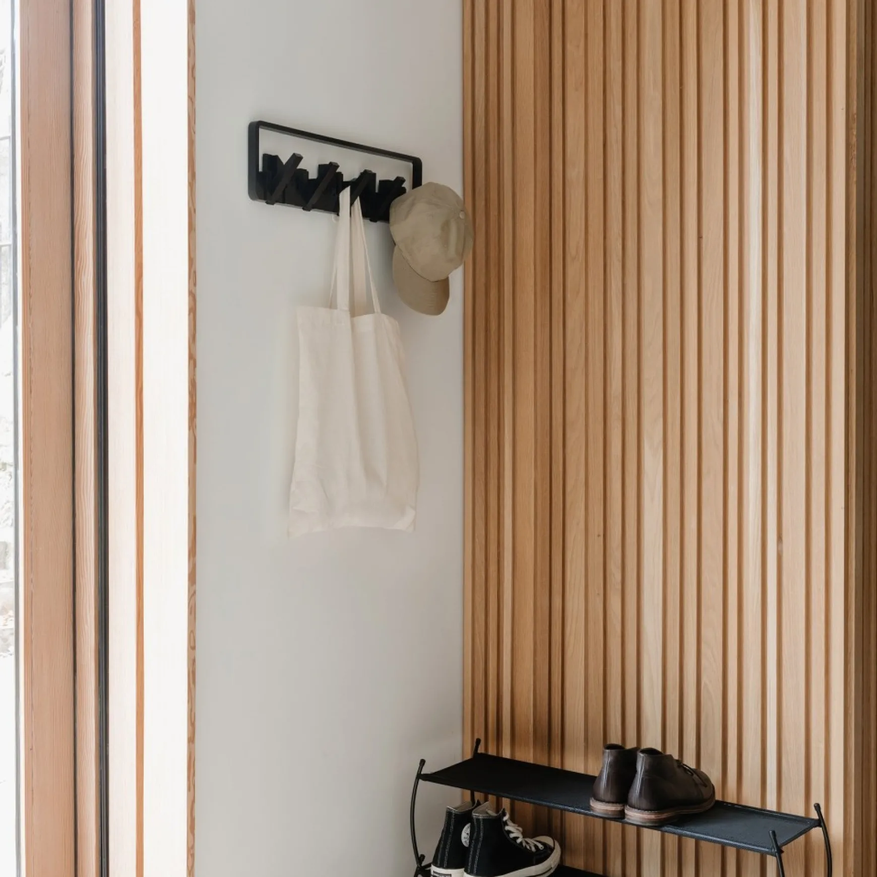 Handles & Hooks*Umbra Wall Hook - Skyline