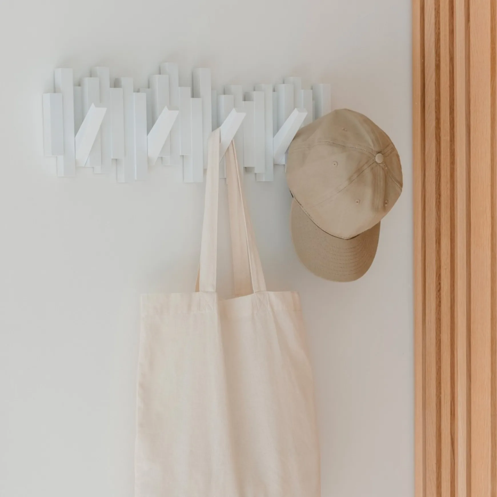 Handles & Hooks*Umbra Wall Hooks - Sticks